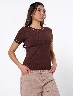 Camiseta Tejida Chocolate Mujer – Textura y estilo para destacar
