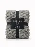Cobija Jacquard Strip Flannel 3 King Gris – Comodidad premium para descansar