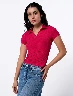 Camiseta Polo Fucsia Mujer – Toque vibrante para un look femenino