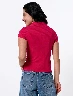Camiseta Polo Fucsia Mujer – Toque vibrante para un look femenino