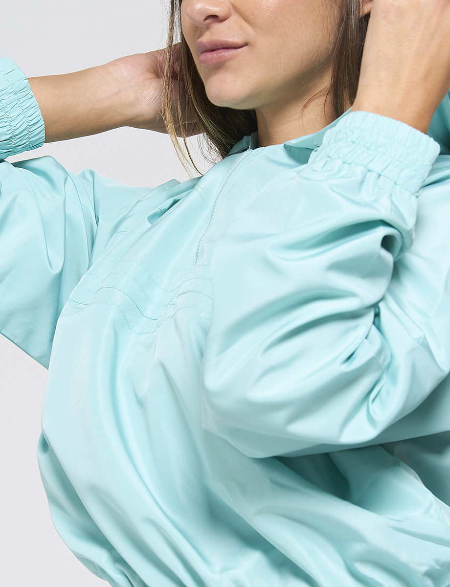 Chaqueta Rompevientos con Cierre