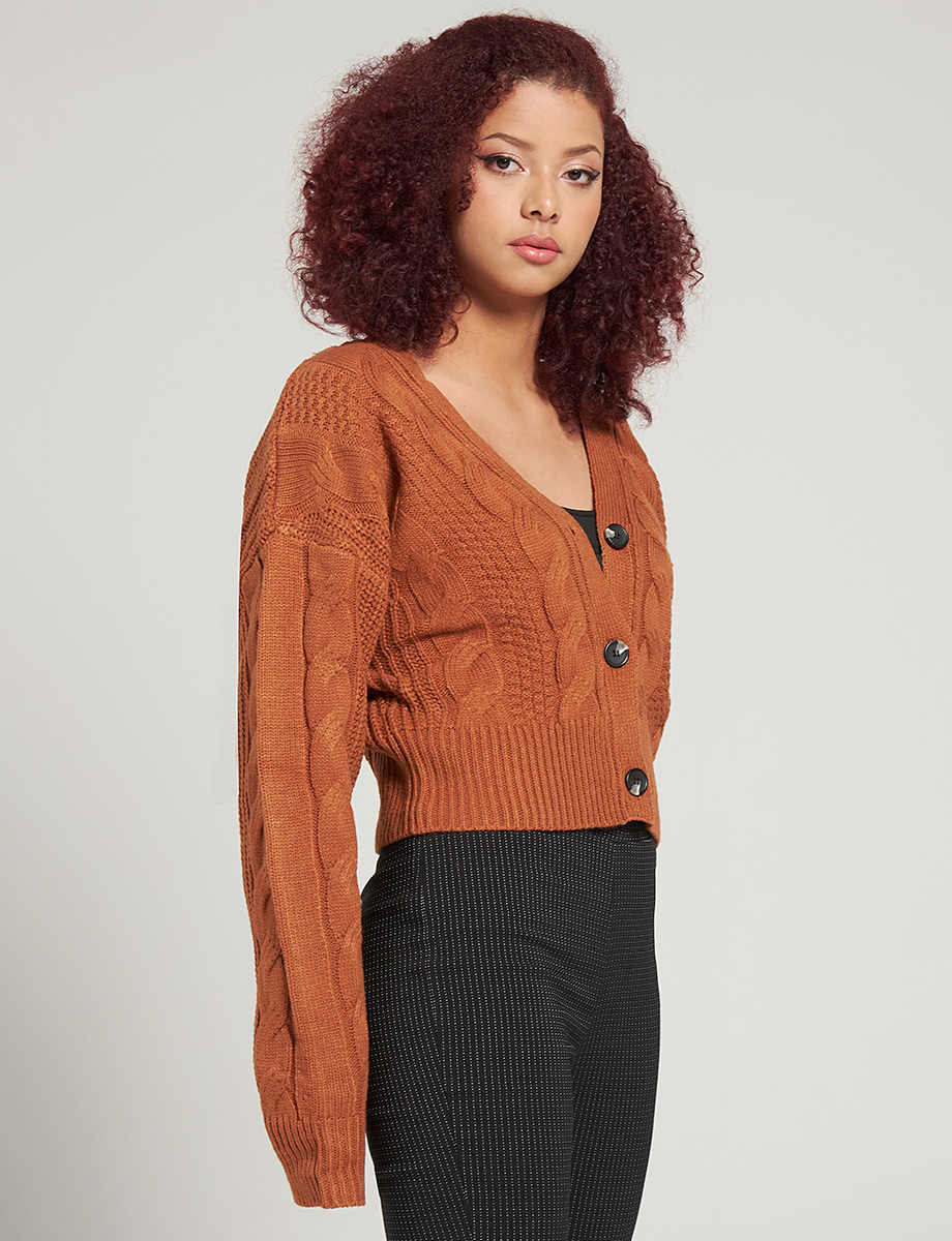 Sweater Trenzado con Botones