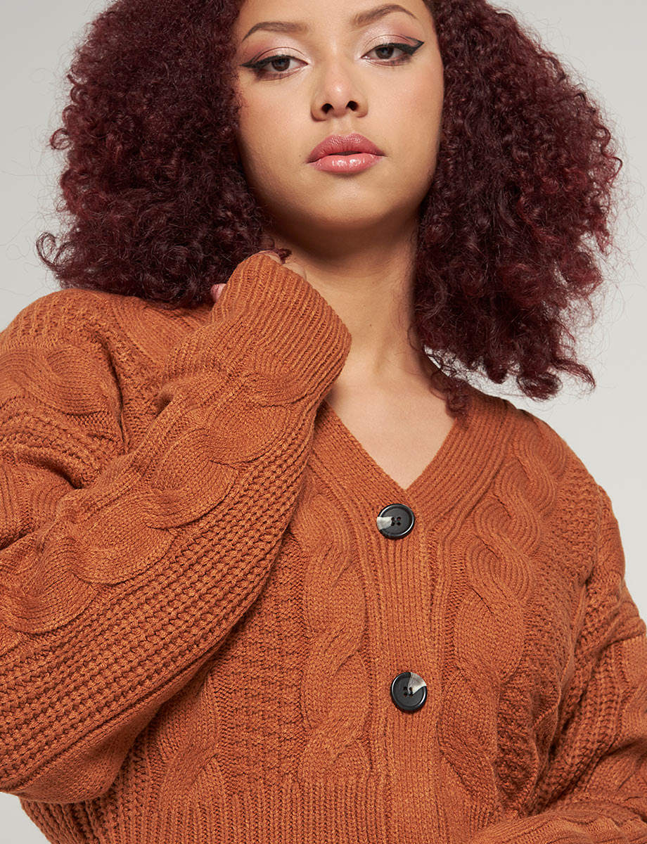 Sweater Trenzado con Botones