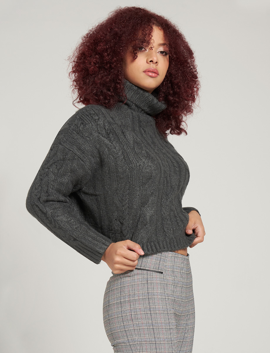Sweater Cuello Alto Unicolor