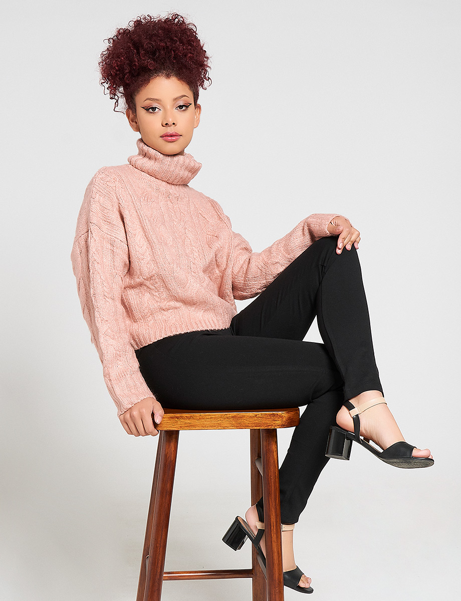 Sweater Cuello Alto Unicolor