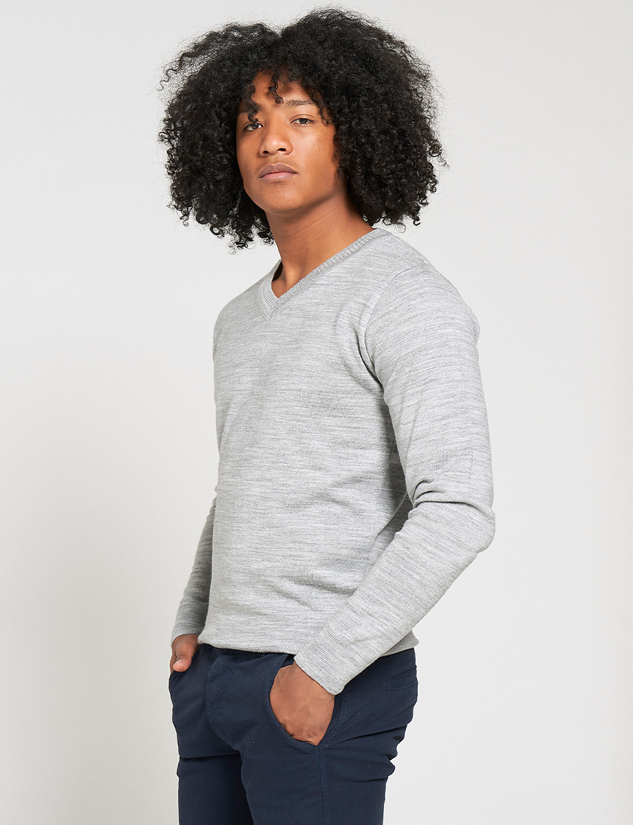 Sweater Básico Cuello en V