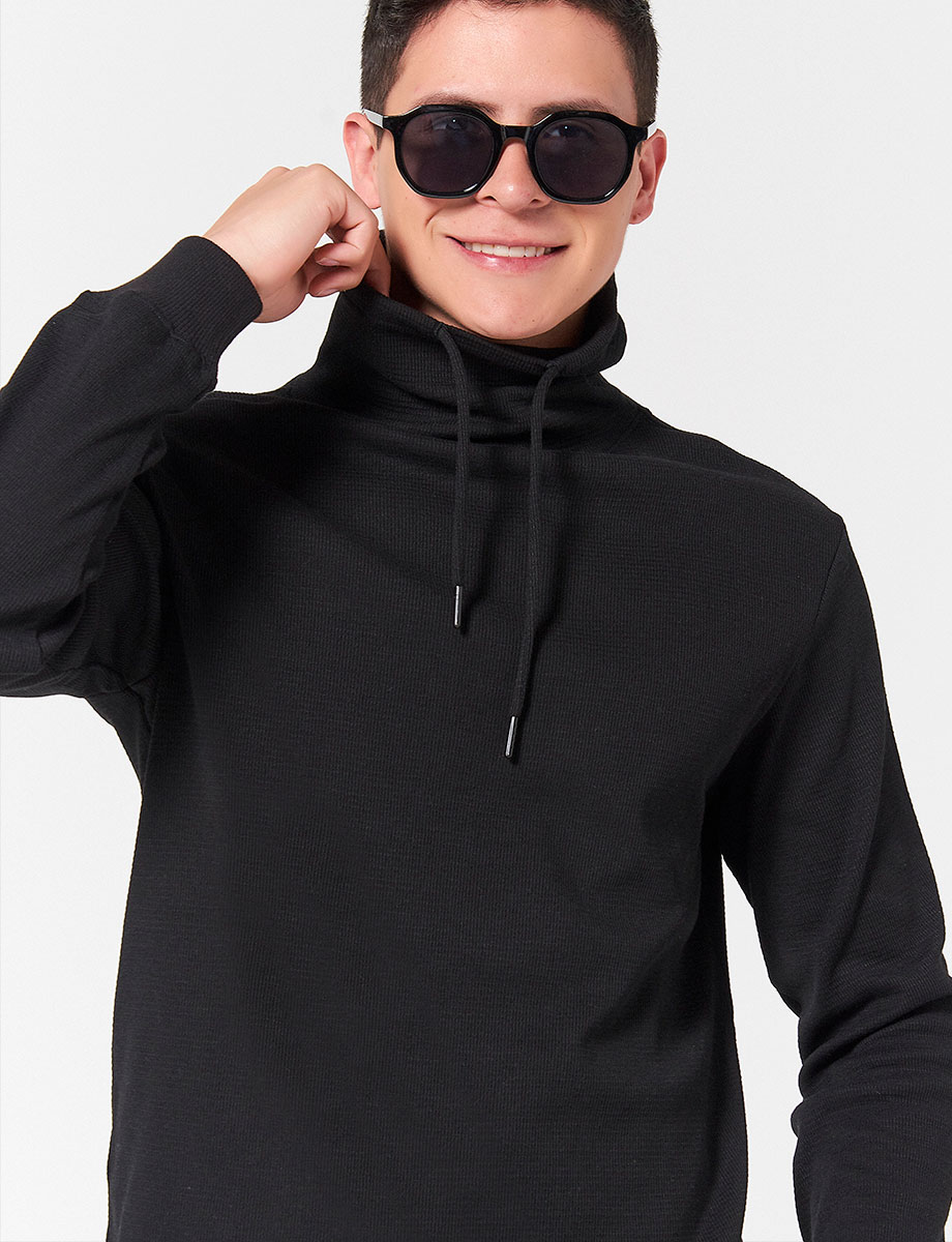 Sweater Cuello Alto Unicolor