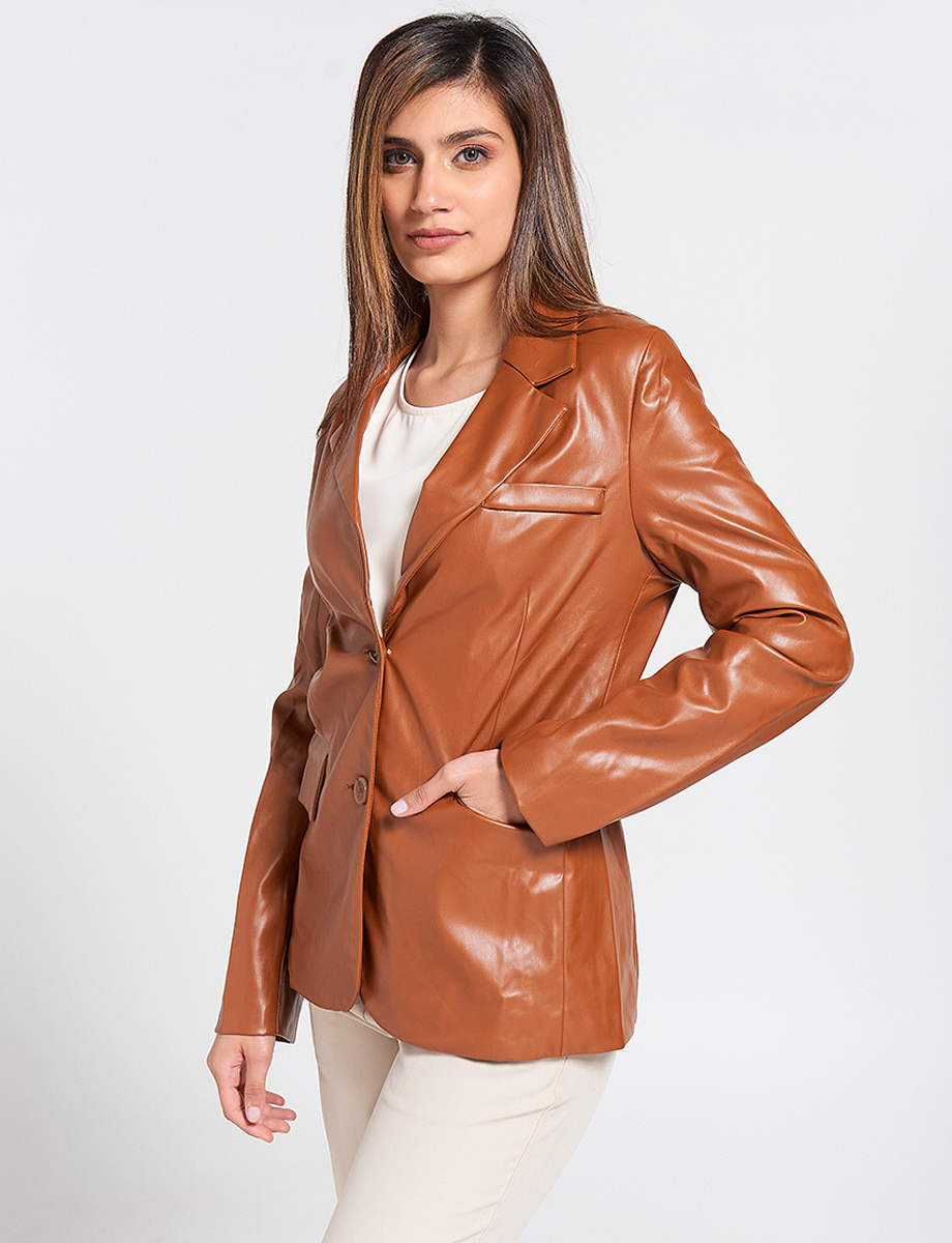 Blazer de Cuerina Unicolor