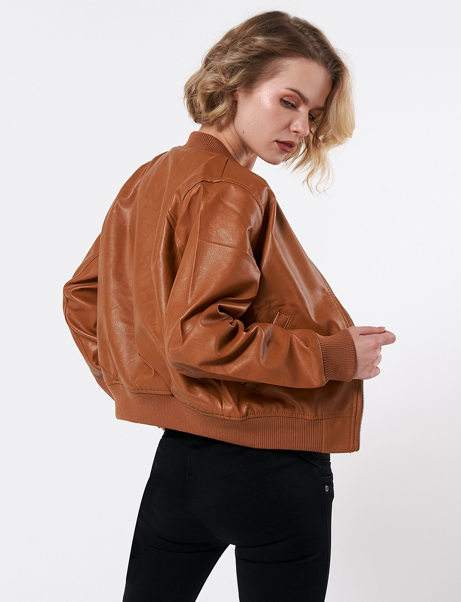 Chaqueta Cuerina Unicolor