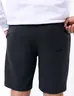Bermuda Llana Gris Oscuro Hombre Un básico casual para días activos